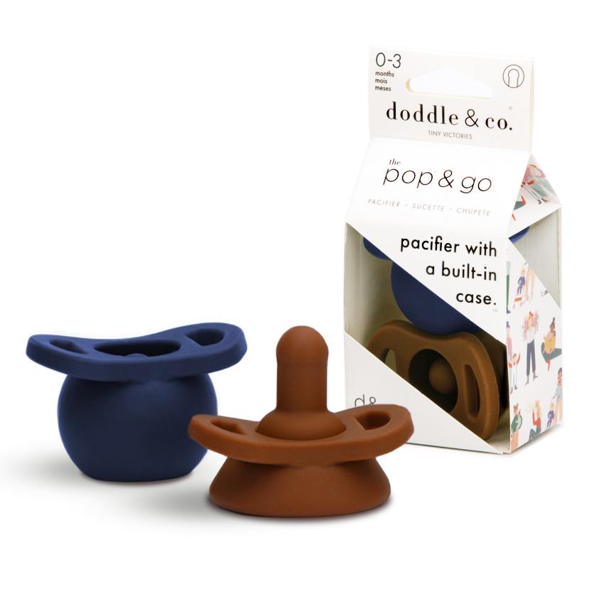 Pop & Go Pacifiers - Chocolate/Navy – Doddle & Co®